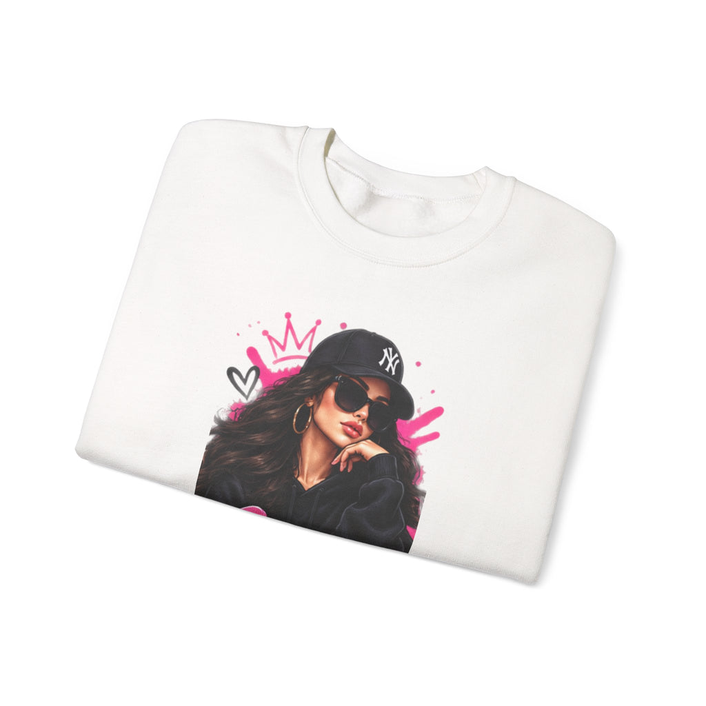 Queen Graphic Sweatshirt – Street Style Femme Crown Design